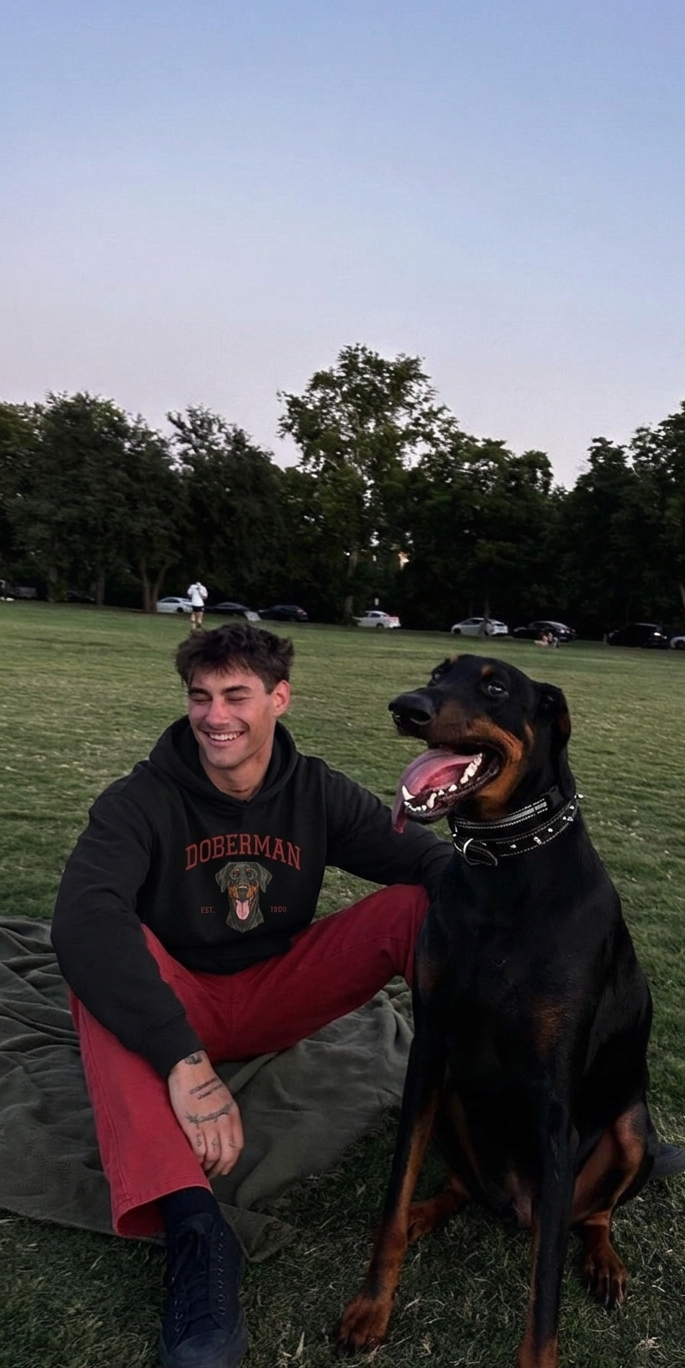 Doberman est-1890